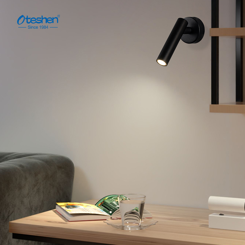 LCC1210 mini LED spotlight application, showcase art accent lighting projec Application de mini projecteur LED LCC1210, projet d'éclairage d'accentuation artistique de vitrine