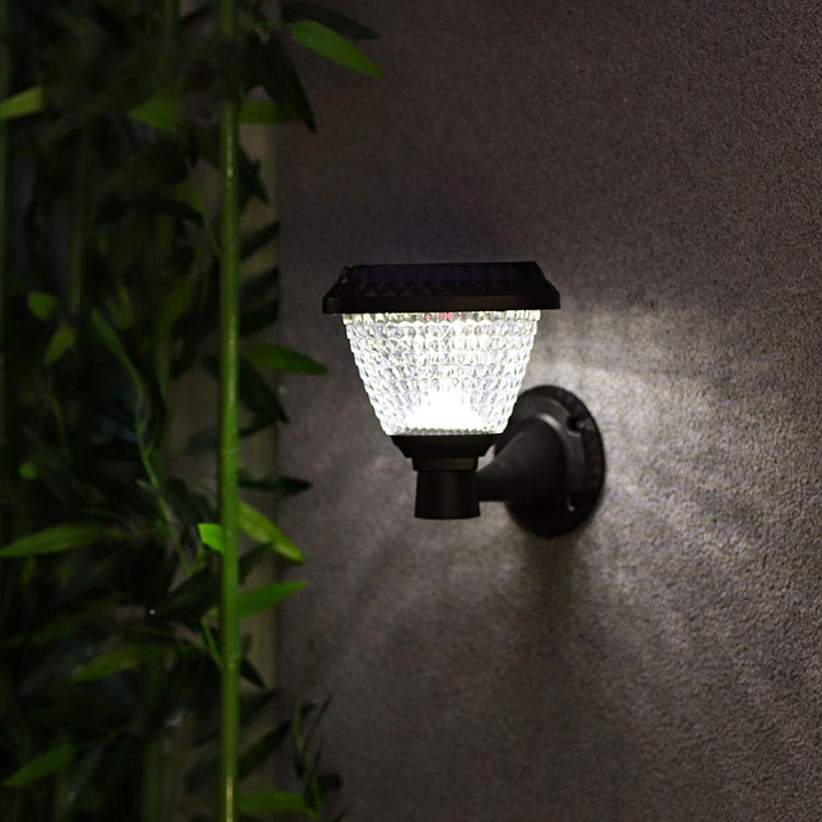 Modern Design led solar wall light polycrystalline with glass 5.5V /0.8w with pc material for outdoor