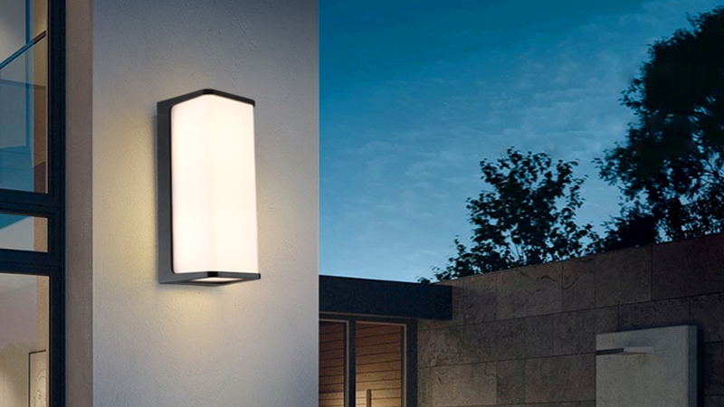 linear-outdoor-wall-light-LBD06.jpg